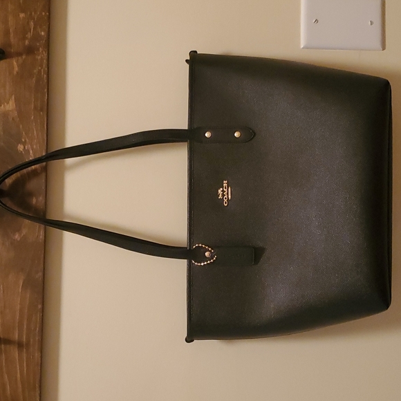 NWT Coach black tote - Picture 1 of 8
